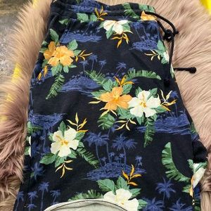 Floral sweat short